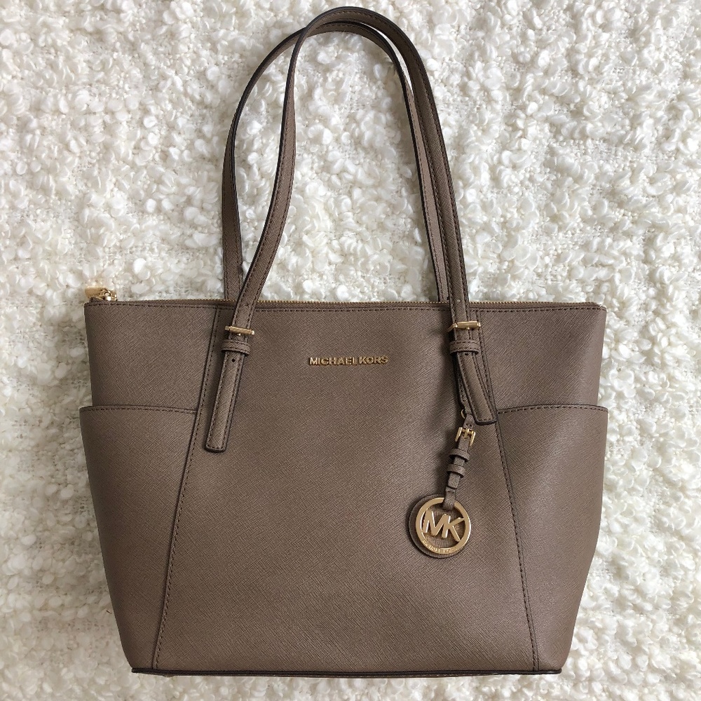 Michael Kors Jet Set Large Leather Tote